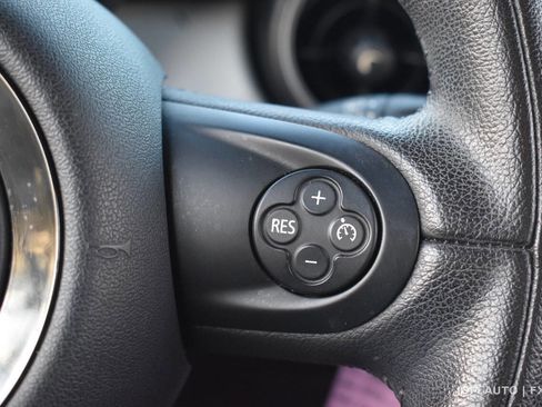 Used 2013 MINI Cooper Hardtop image 17