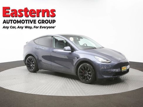 Used 2022 Tesla Model Y Long Range image 43