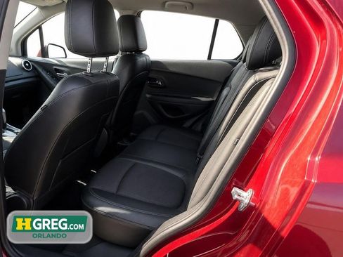 Used 2016 Chevrolet Trax LT w/ LT Convenience Package AWD/4WD image 15