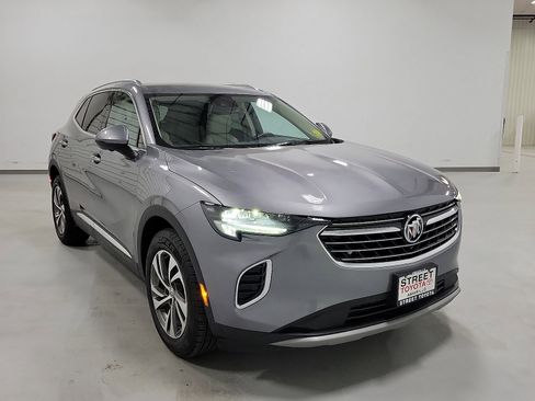 Used 2022 Buick Envision Essence w/ Technology Package I image 3