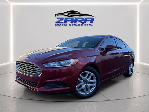 Used 2015 Ford Fusion SE FWD image 1