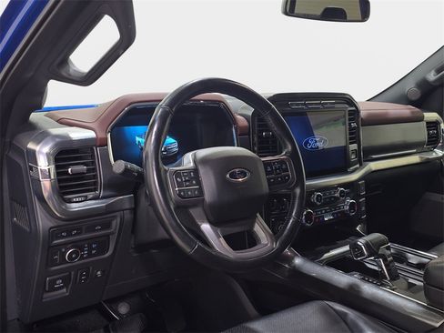 Used 2021 Ford F150 Lariat w/ Equipment Group 502A High image 17