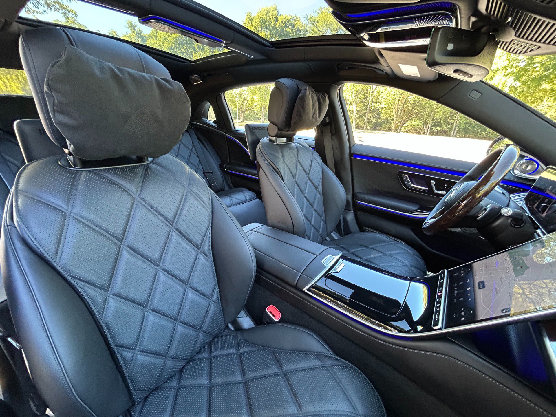 Used 2026 Mercedes-Benz Maybach S 580 4MATIC image 11
