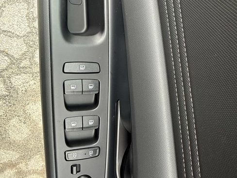 Used 2026 Hyundai Elantra SEL Sport Premium FWD image 16