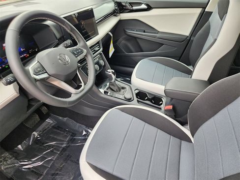 New 2025 Volkswagen Taos S image 7