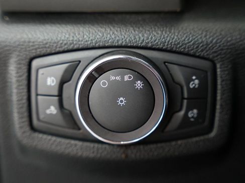 Used 2020 Ford F150 Lariat w/ Equipment Group 502A Luxury image 56