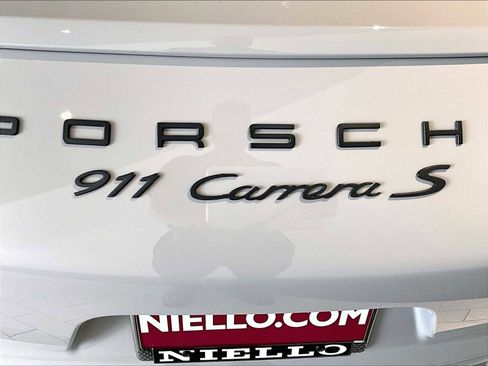 Used 2019 Porsche 911 Carrera S image 33