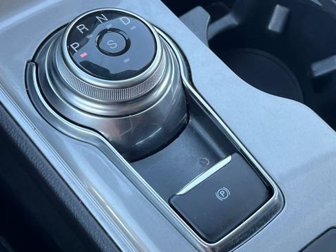 Used 2024 Ford Edge SEL image 25