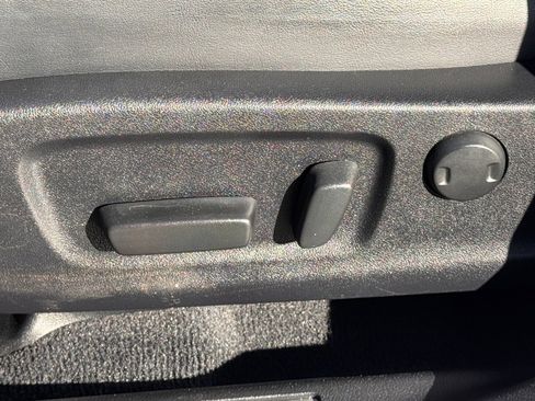 Used 2019 Lexus RX 450hL Premium image 18