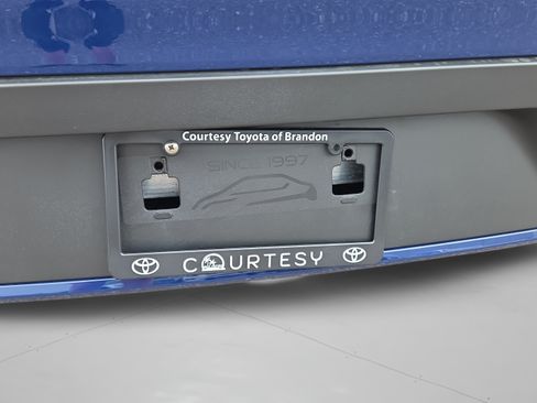 Certified 2025 Toyota Prius LE FWD image 30