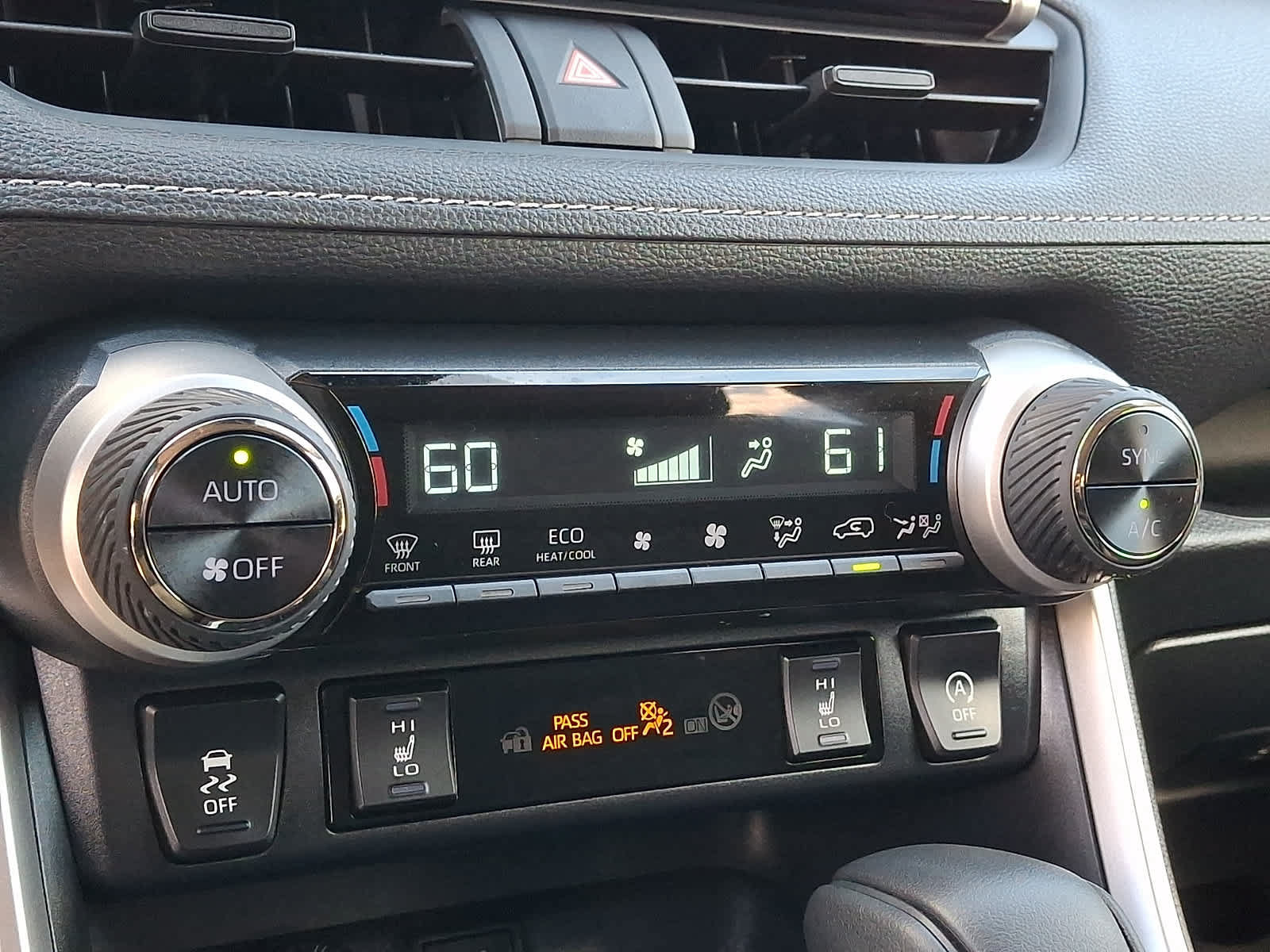 Certified 2025 Toyota RAV4 XLE w/ Weather Package AWD/4WD image 19