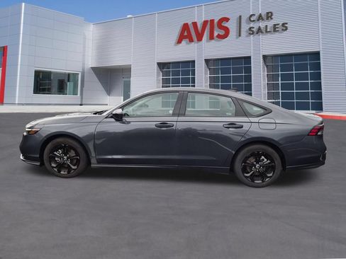 Used 2025 Honda Accord SE image 10