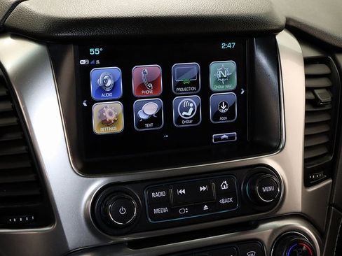 Used 2019 Chevrolet Tahoe LT w/ LT Signature Package image 18