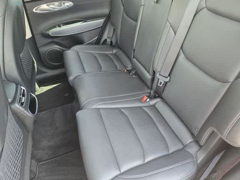 Used 2023 Genesis GV70 2.5T w/ Select Package AWD/4WD image 13