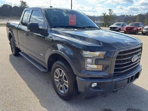Used 2017 Ford F150 XLT w/ Equipment Group 302A Luxury image 8