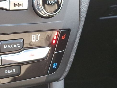 Used 2020 Ford Explorer ST image 26