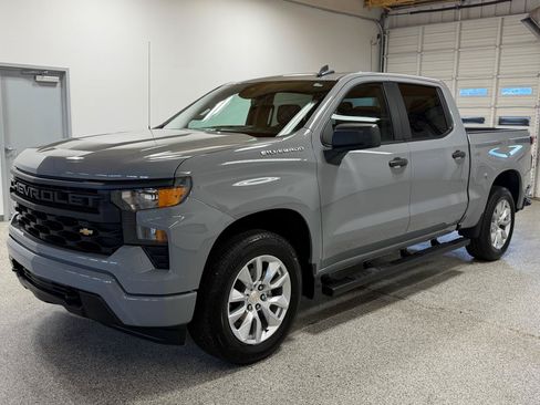 Used 2024 Chevrolet Silverado 1500 Custom RWD image 8