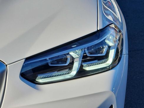 Used 2024 BMW X3 xDrive30i w/ Convenience Package image 9