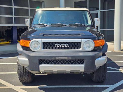 Used 2008 Toyota FJ Cruiser 4WD image 8