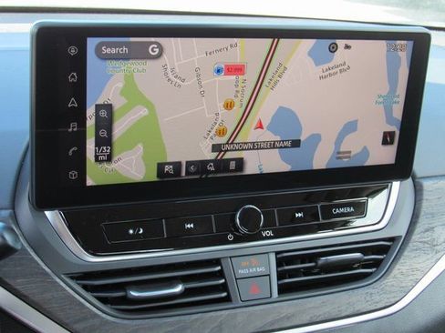 New 2025 Nissan Altima 2.5 SL image 13