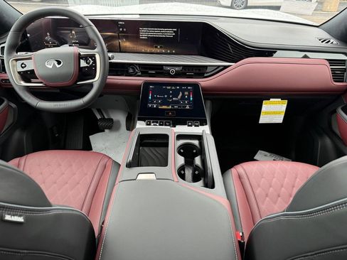 New 2026 INFINITI QX80 Autograph w/ Premium Cargo Package image 9