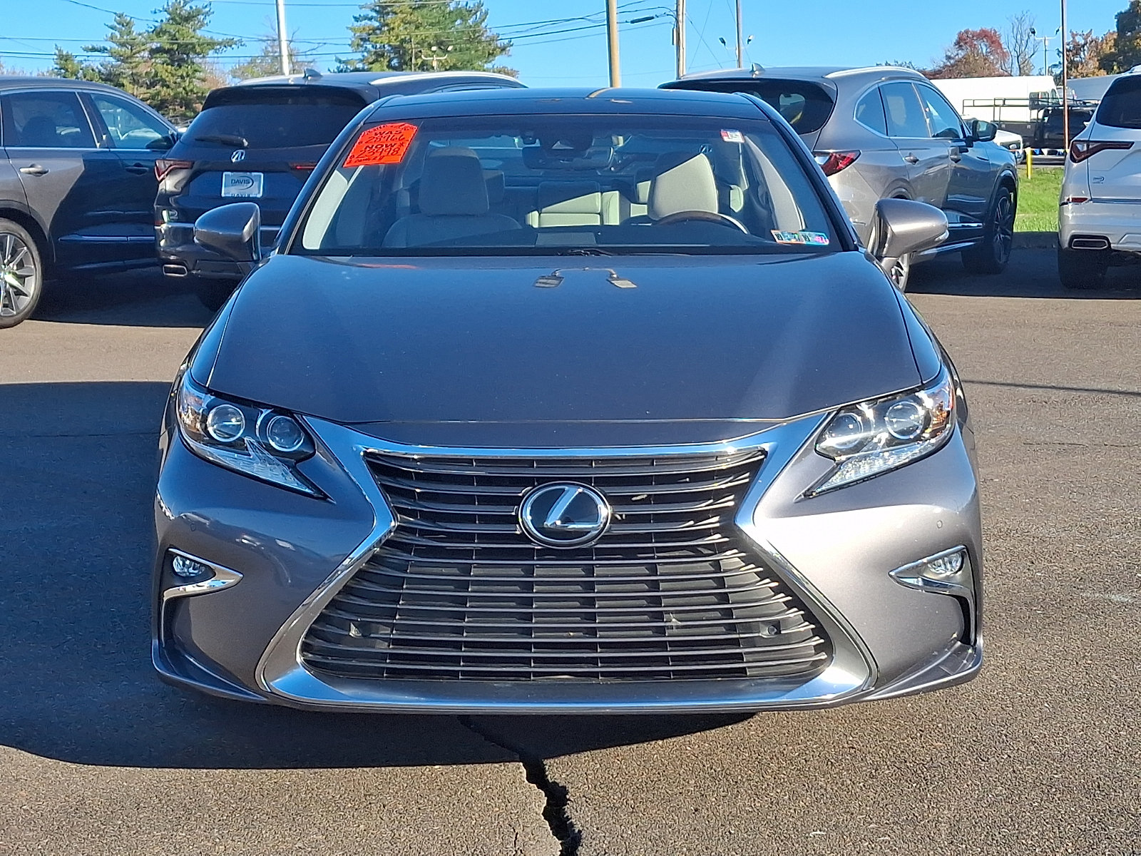 Used 2016 Lexus ES 350 w/ Luxury Package w/Wood Trim FWD image 2