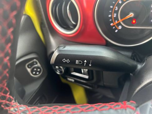 Used 2023 Jeep Gladiator Rubicon w/ LED Lighting Group AWD/4WD image 22