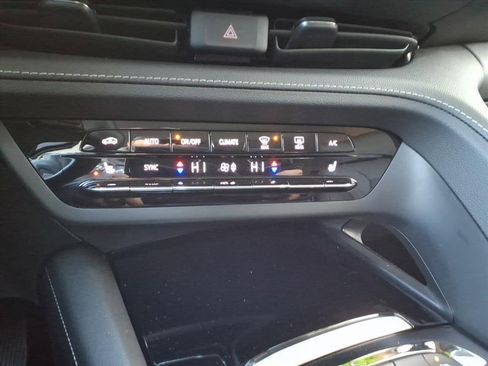 Certified 2023 Buick Envision Essence image 20