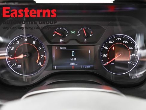 Used 2018 Chevrolet Camaro LT RWD image 34
