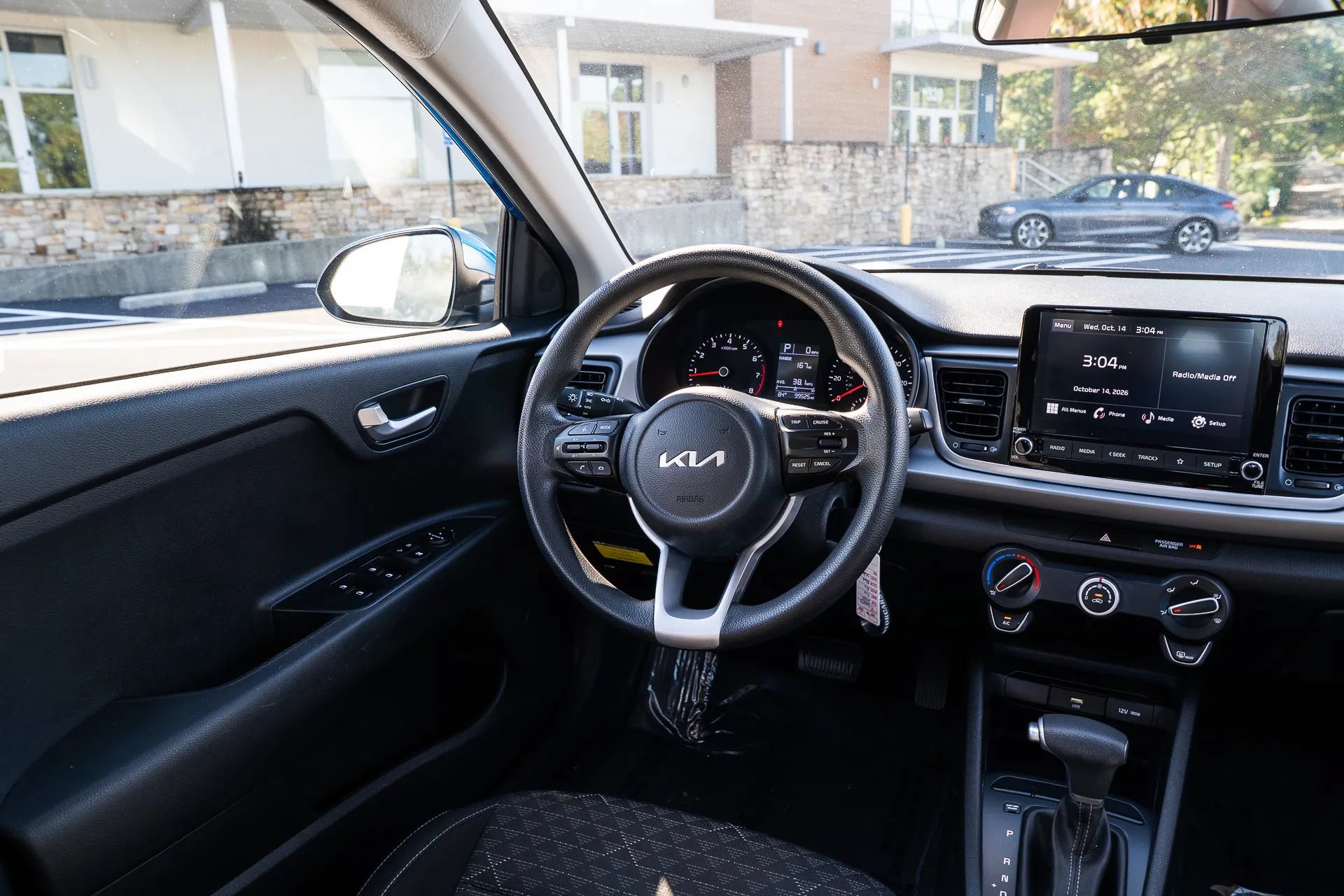 Used 2022 Kia Rio S FWD image 31