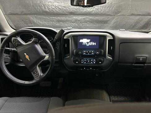 Used 2015 Chevrolet Silverado 1500 LT AWD/4WD image 11