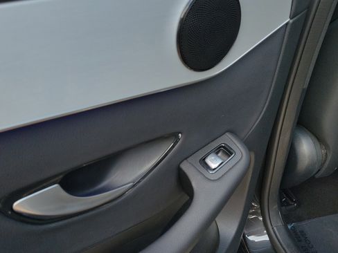 Certified 2022 Mercedes-Benz GLC 300 image 11