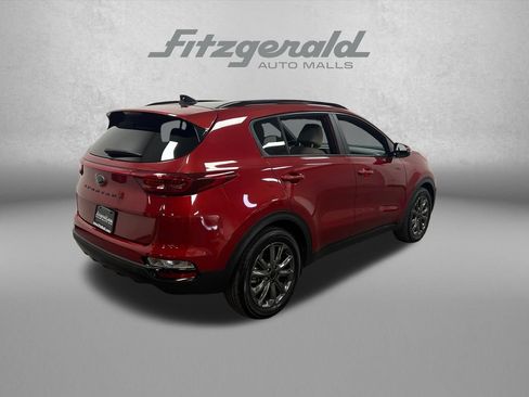 Used 2022 Kia Sportage Nightfall Edition w/ Nightfall Fwd Premium Package image 6