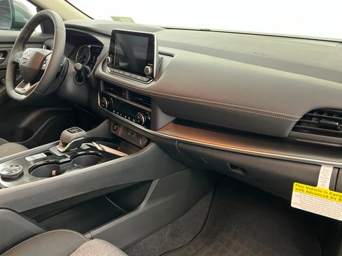 New 2026 Nissan Rogue SV image 24