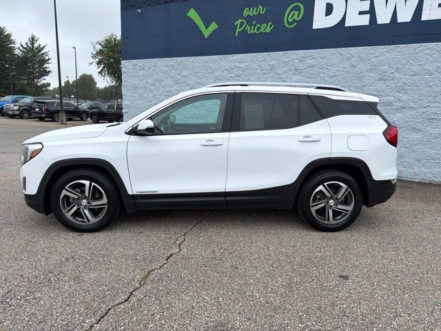 Used 2020 GMC Terrain SLT FWD image 2