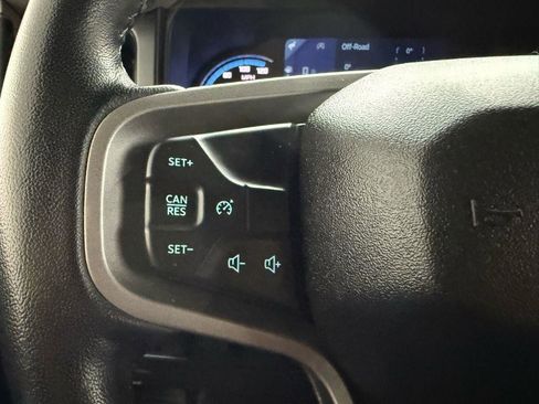 Used 2023 Ford Bronco Big Bend image 11