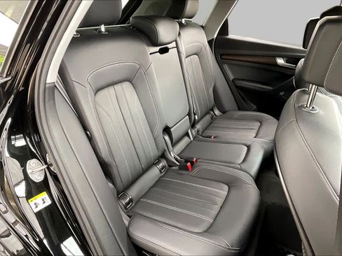 Used 2023 Audi Q5 2.0T Premium Plus w/ Premium Plus Package AWD/4WD image 19