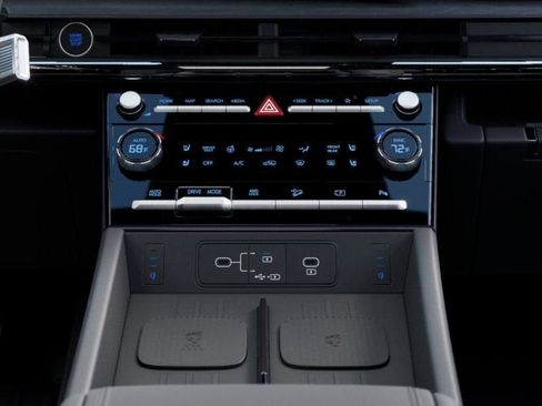 Used 2026 Hyundai Santa Fe Calligraphy image 17