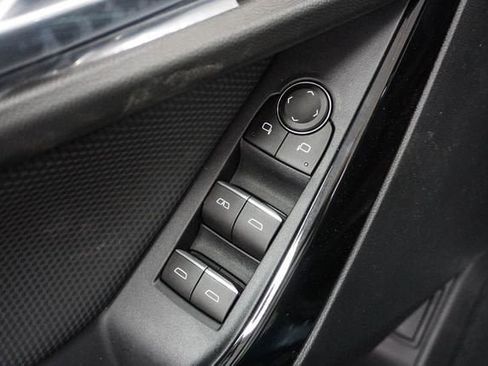New 2026 Chevrolet Equinox RS w/ Safety and Technology Package FWD image 7