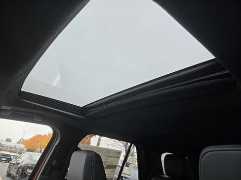 New 2025 Toyota 4Runner TRD Off-Road Premium image 11