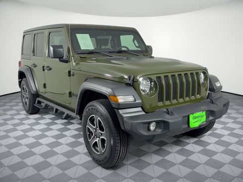 Used 2023 Jeep Wrangler Unlimited Sport AWD/4WD image 7
