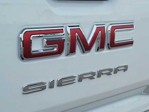 New 2026 GMC Sierra 1500 Elevation AWD/4WD image 6