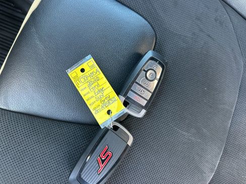 Used 2020 Ford Edge ST w/ Equipment Group 401A image 37