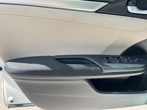 Used 2016 Honda Civic EX image 18