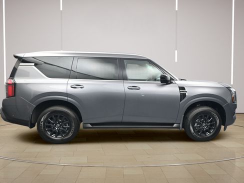 Certified 2025 Nissan Armada SV AWD/4WD image 8