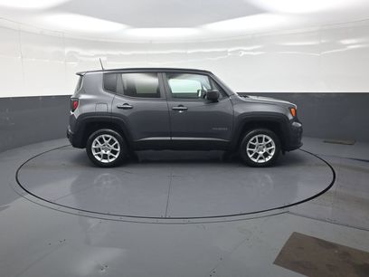 Used 2023 Jeep Renegade Latitude