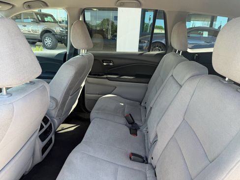 Used 2019 Honda Pilot EX image 12