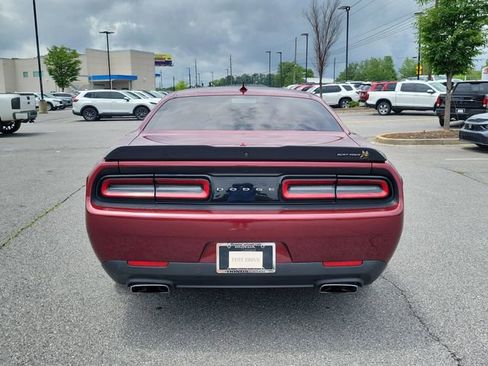 Used 2022 Dodge Challenger R/T Scat Pack w/ Driver Convenience Group RWD image 5
