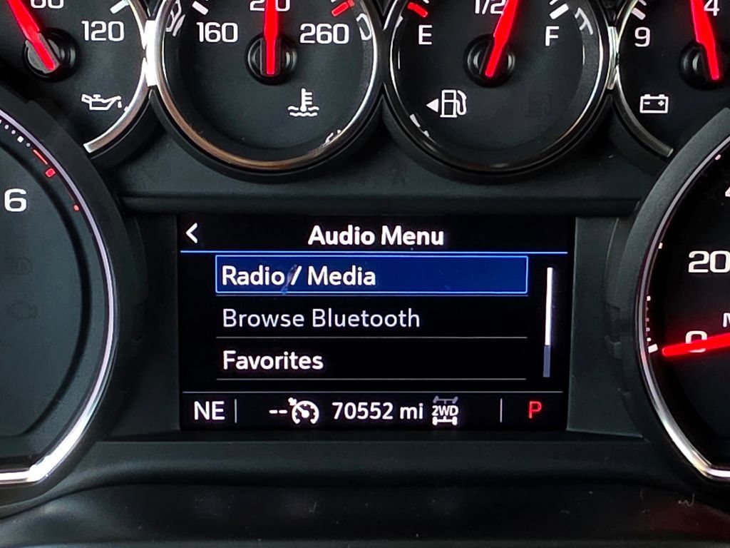 Used 2019 Chevrolet Silverado 1500 LTZ AWD/4WD image 41
