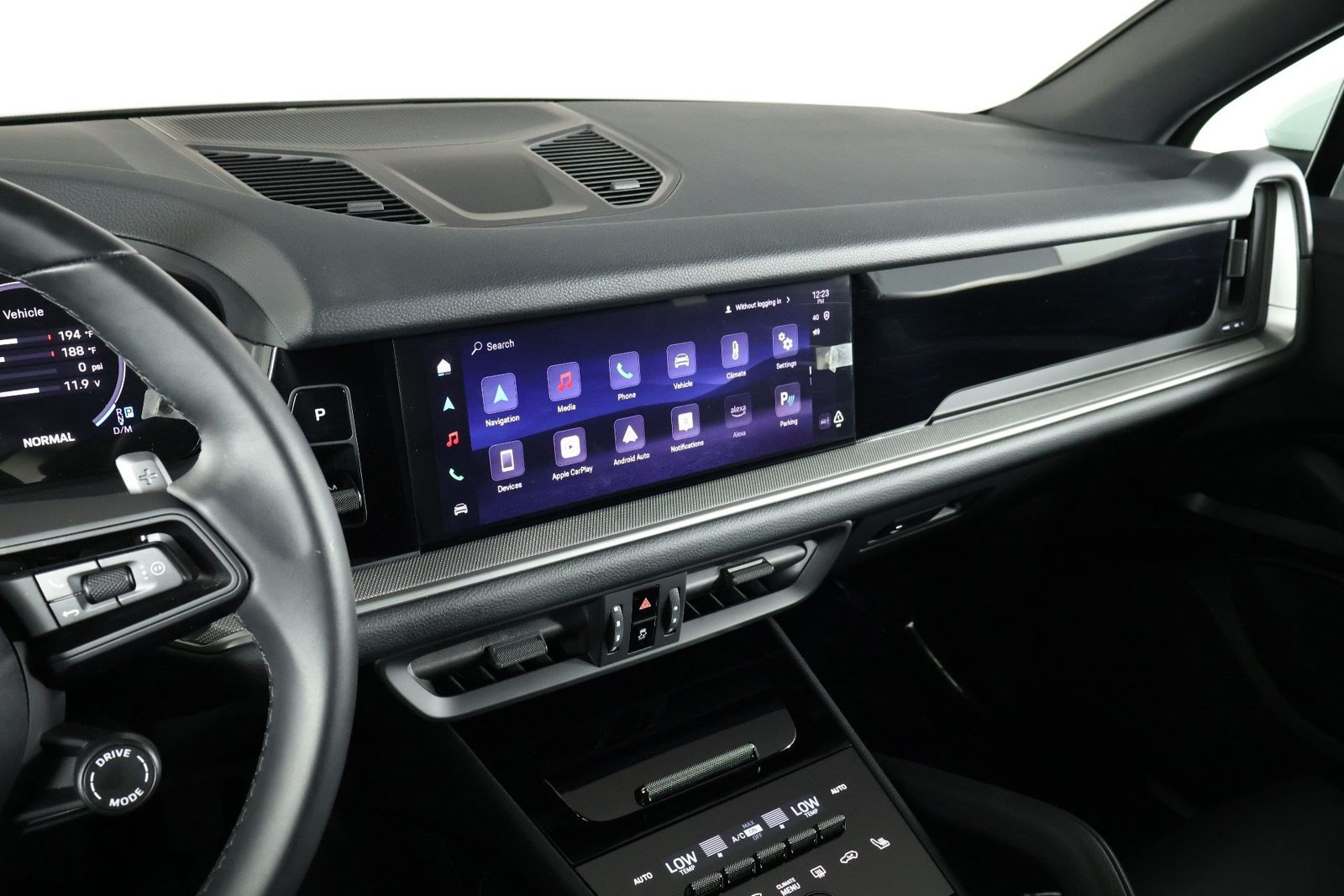 Certified 2026 Porsche Cayenne AWD/4WD image 13